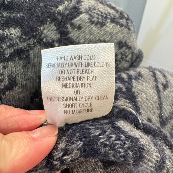 A. Ida Size Small Wool Blend Blue and Gray Pattern Cardigan Sweater - Picture 7 of 8